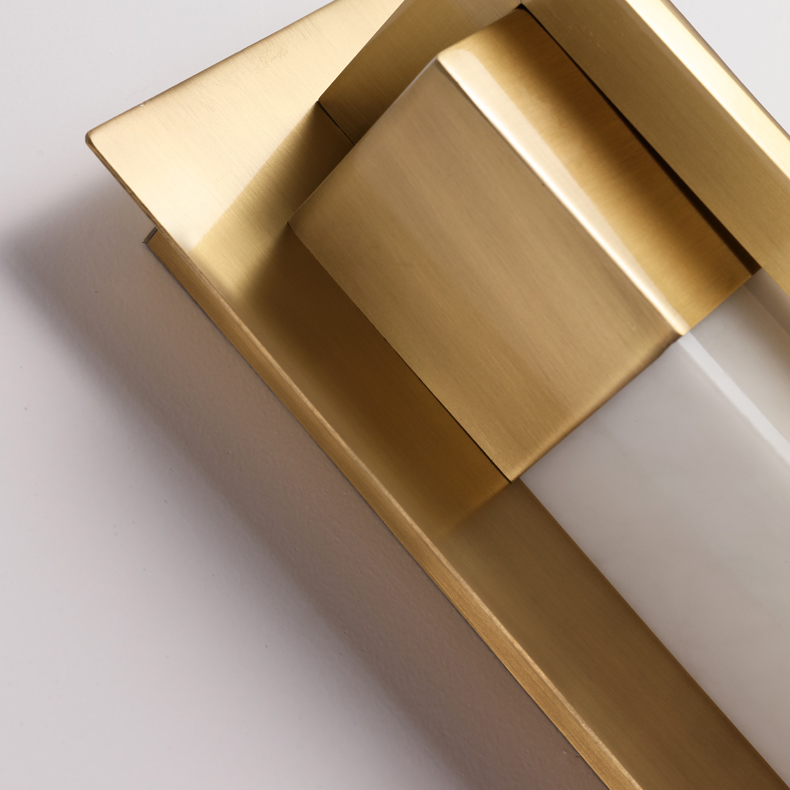 Настенный светильник GLEE C H55 Brass by ImperiumLoft