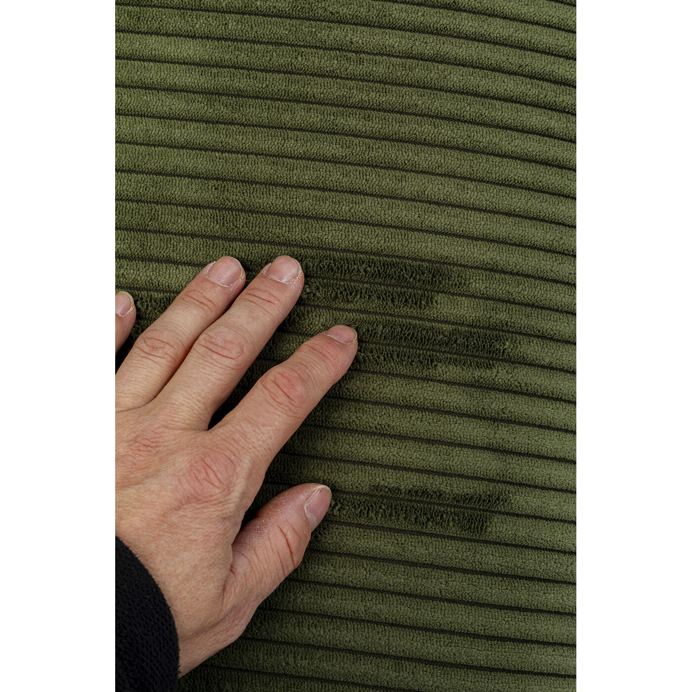 Кресло вращающееся Milo Green KARE 87838