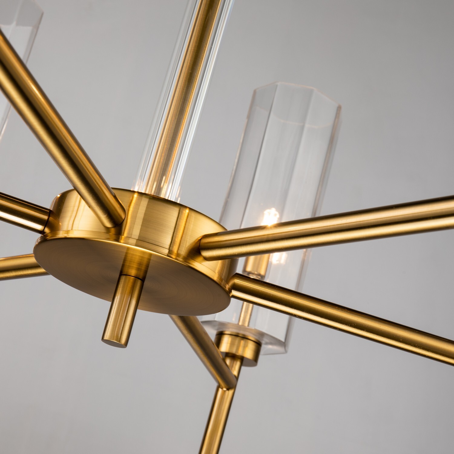 Люстра Favourite 2648-6P