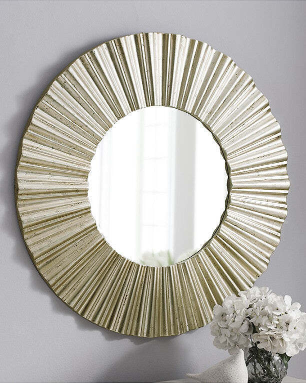 Зеркало в серебряной раме Летиция Louvre Home SFC5611