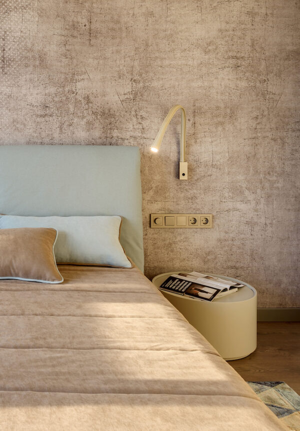 Настенный светильник Contardi FLEXILED AP L90 brown/bronze ACAM.000127