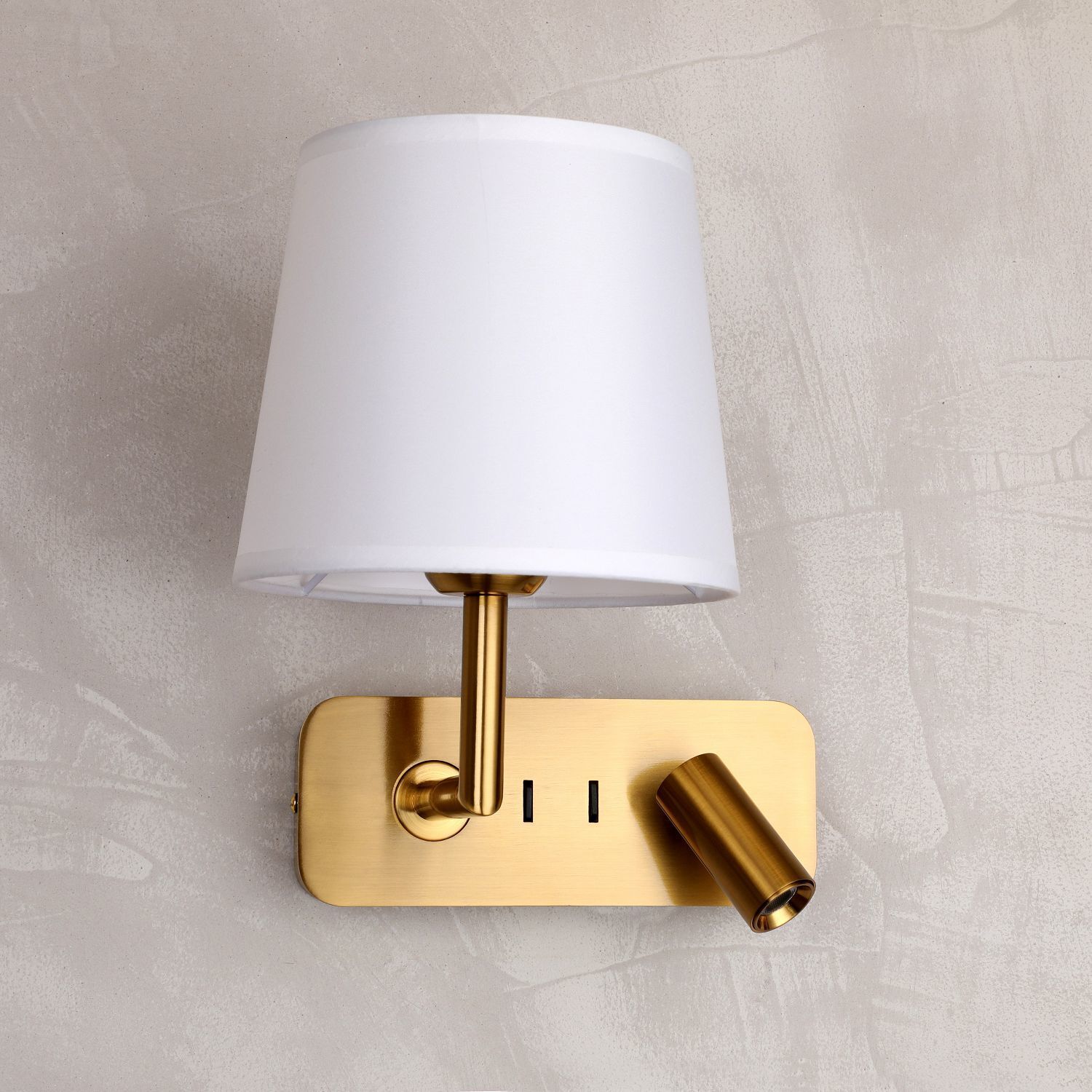 Настенный светильник Favourite 2843-1W