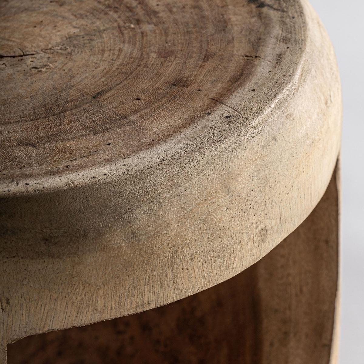 Приставной столик Krania Vical