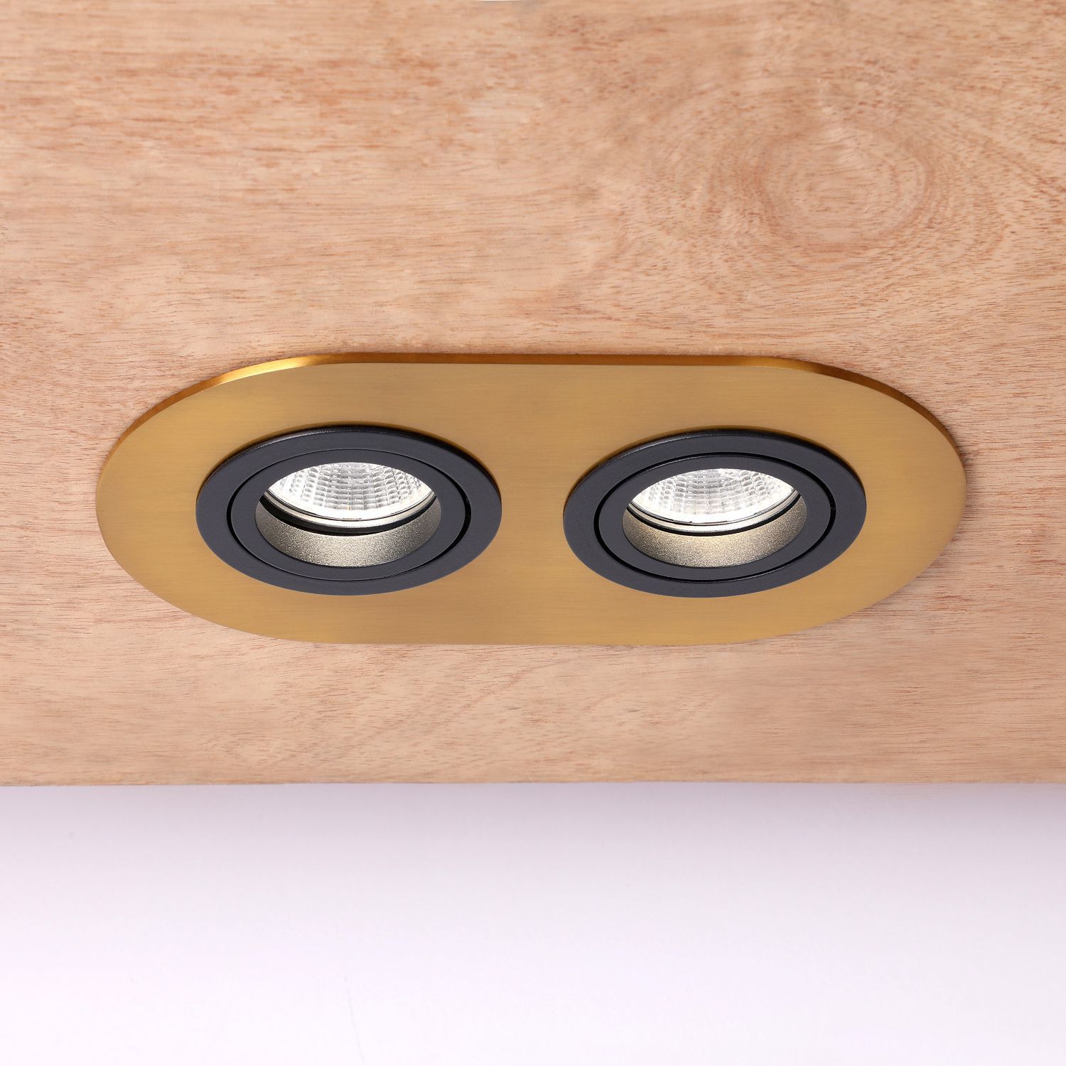 Встраиваемый светильник Favourite 2789-2C