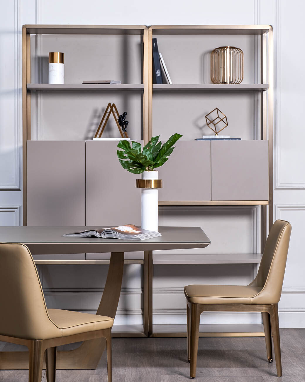 Стеллаж Space с дверцами Garda Decor 58DB-SH16061B