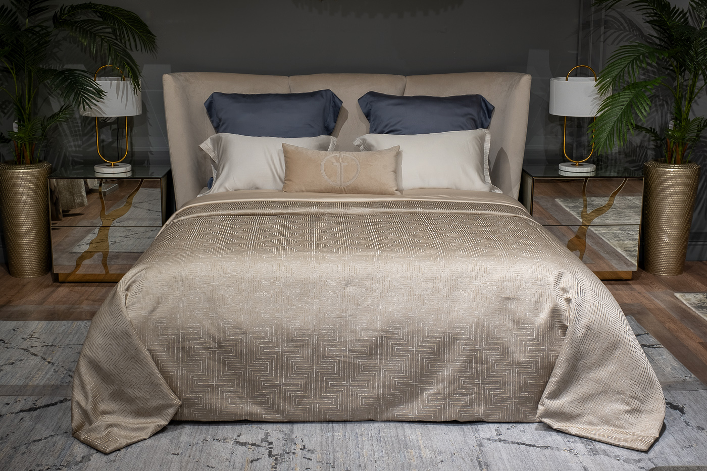 Покрывало бежевое Garda Decor 121GD-12114