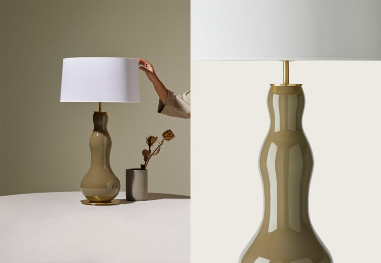 Настольная лампа Melly латунный металл + белый абажур 151011/45 Aromas del Campo