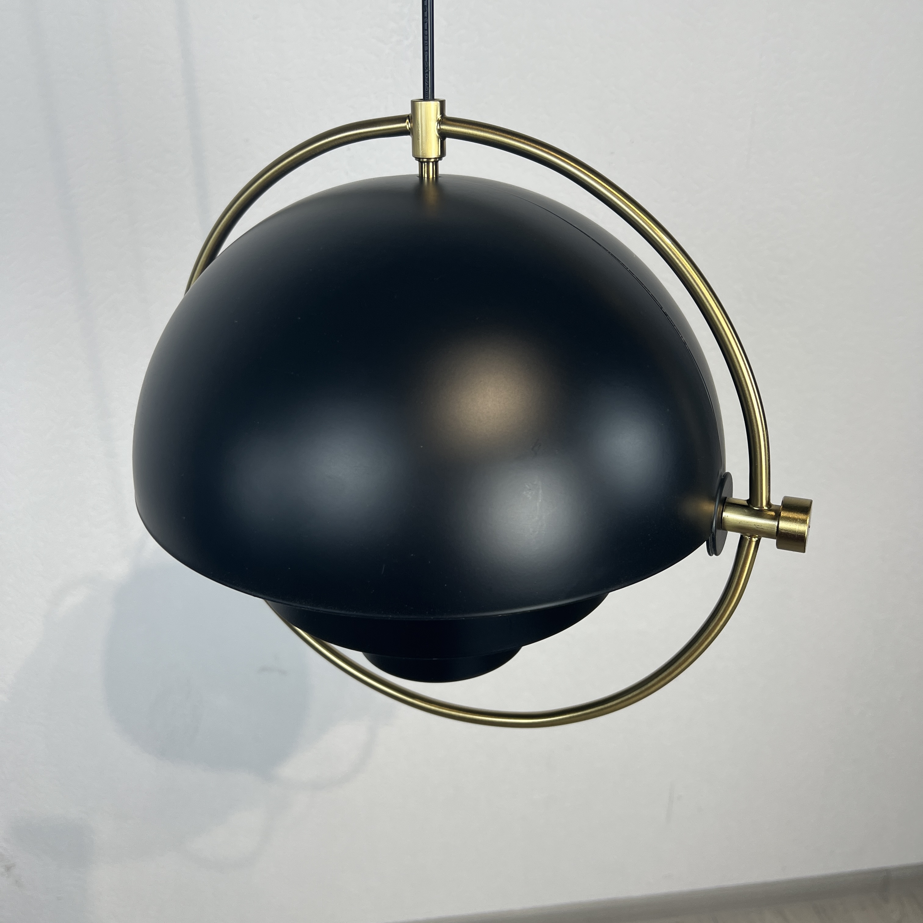 Люстра Louis Weisdorff Gubi Multi-lite Suspension Lamp Black by ImperiumLoft