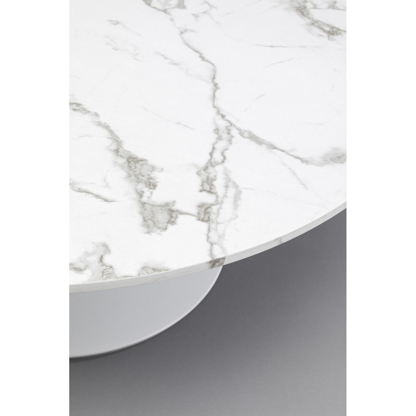 Стол кофейный Schickeria Marble White Ø110 см KARE 87764