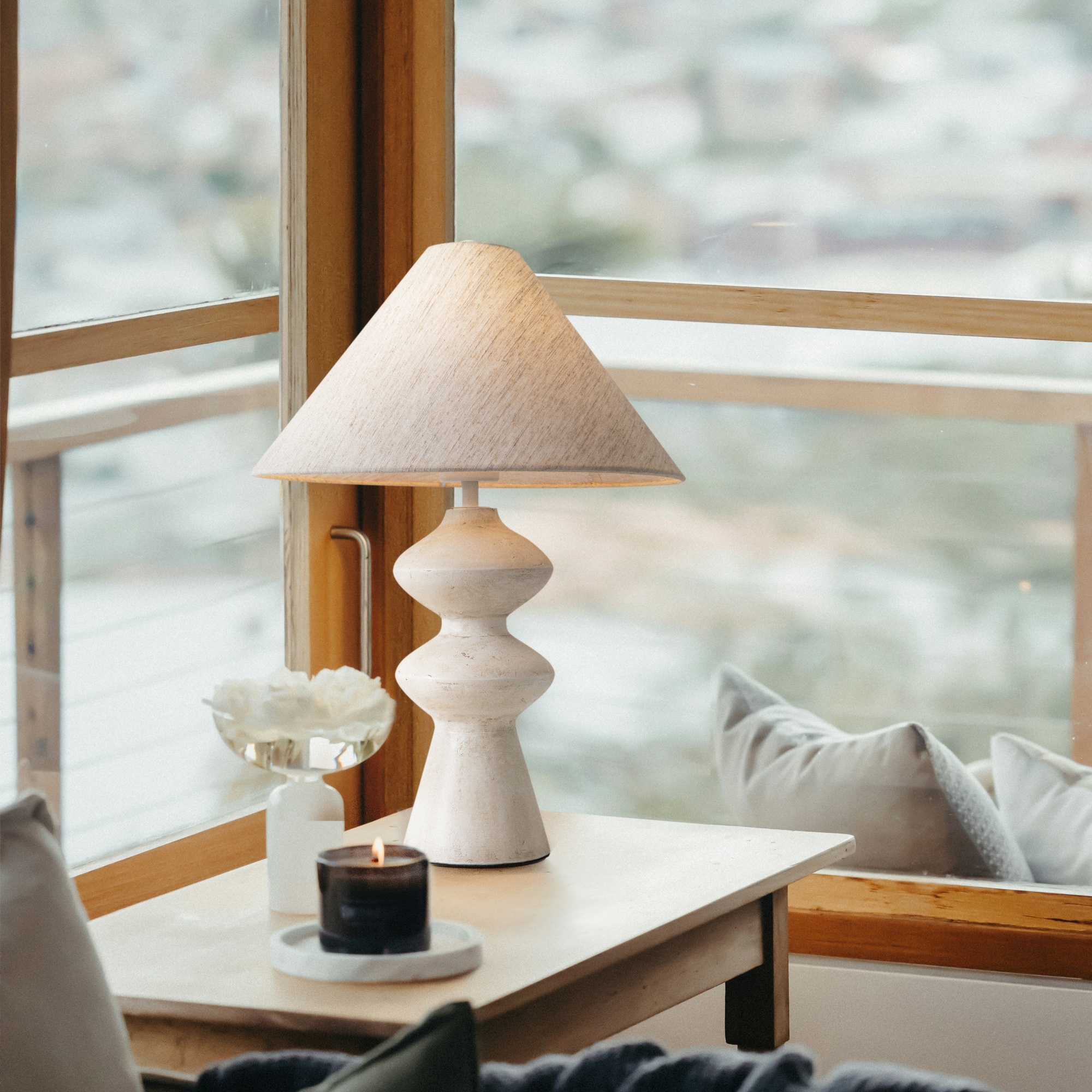 Настольный светильник Freya FR5485TL-01M