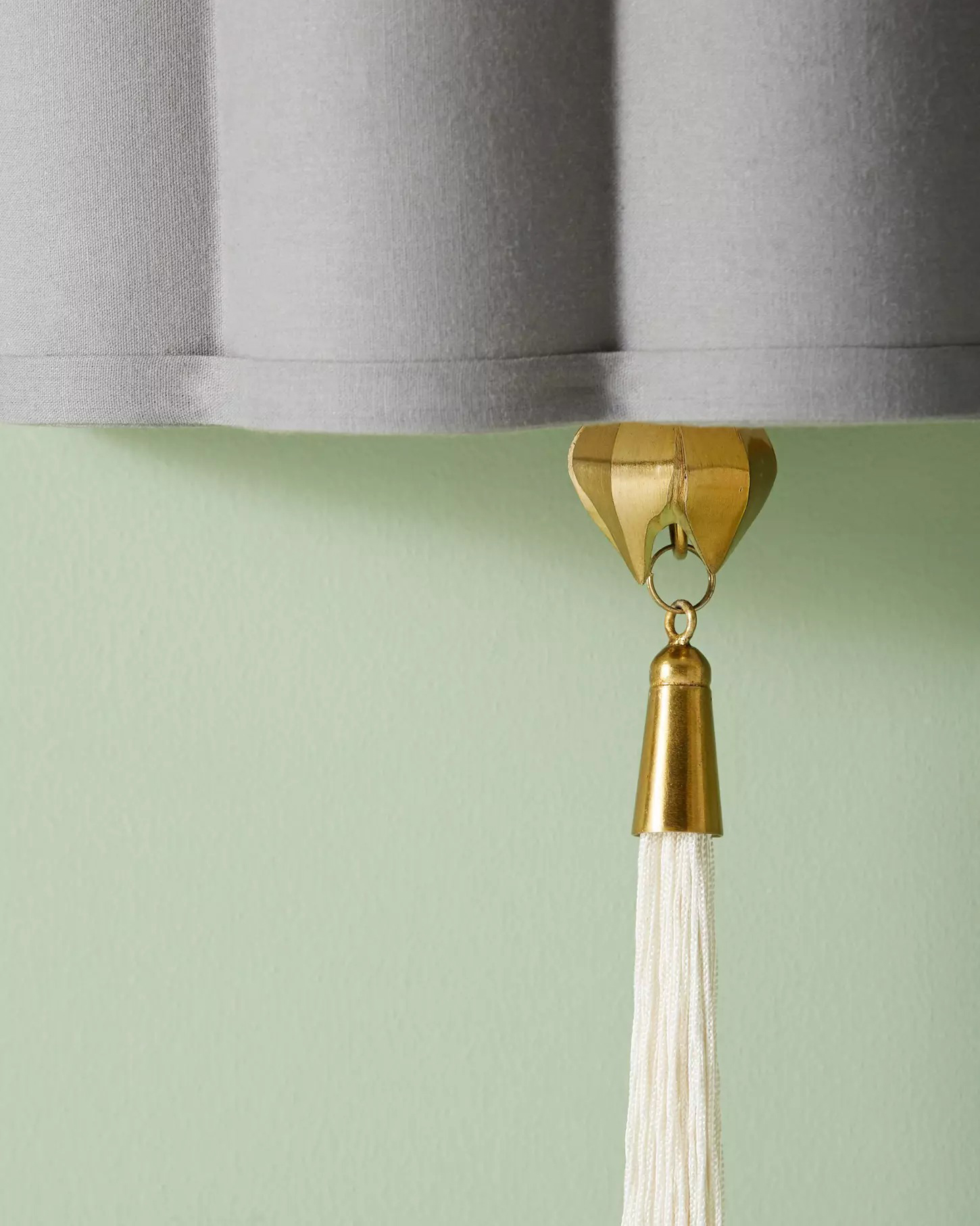 Бра с белой кисточкой Тампа Louvre Home JJ10921-1W