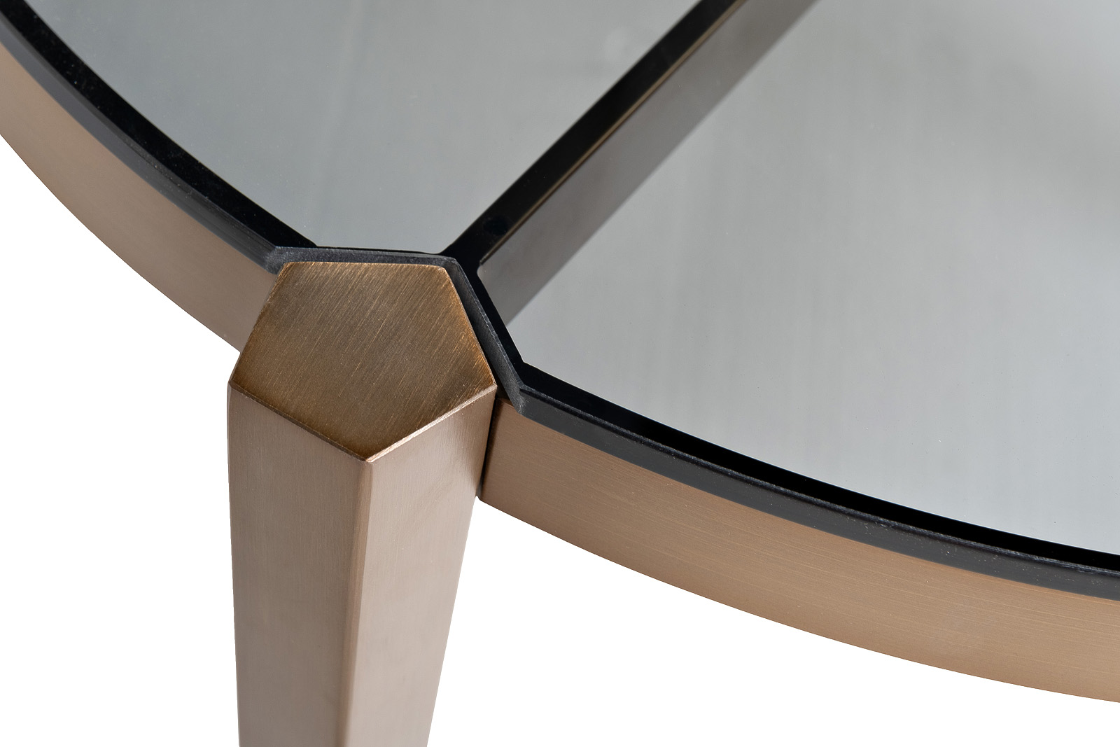 Стол журнальный круглый со стеклом Garda Decor 58DB-25857