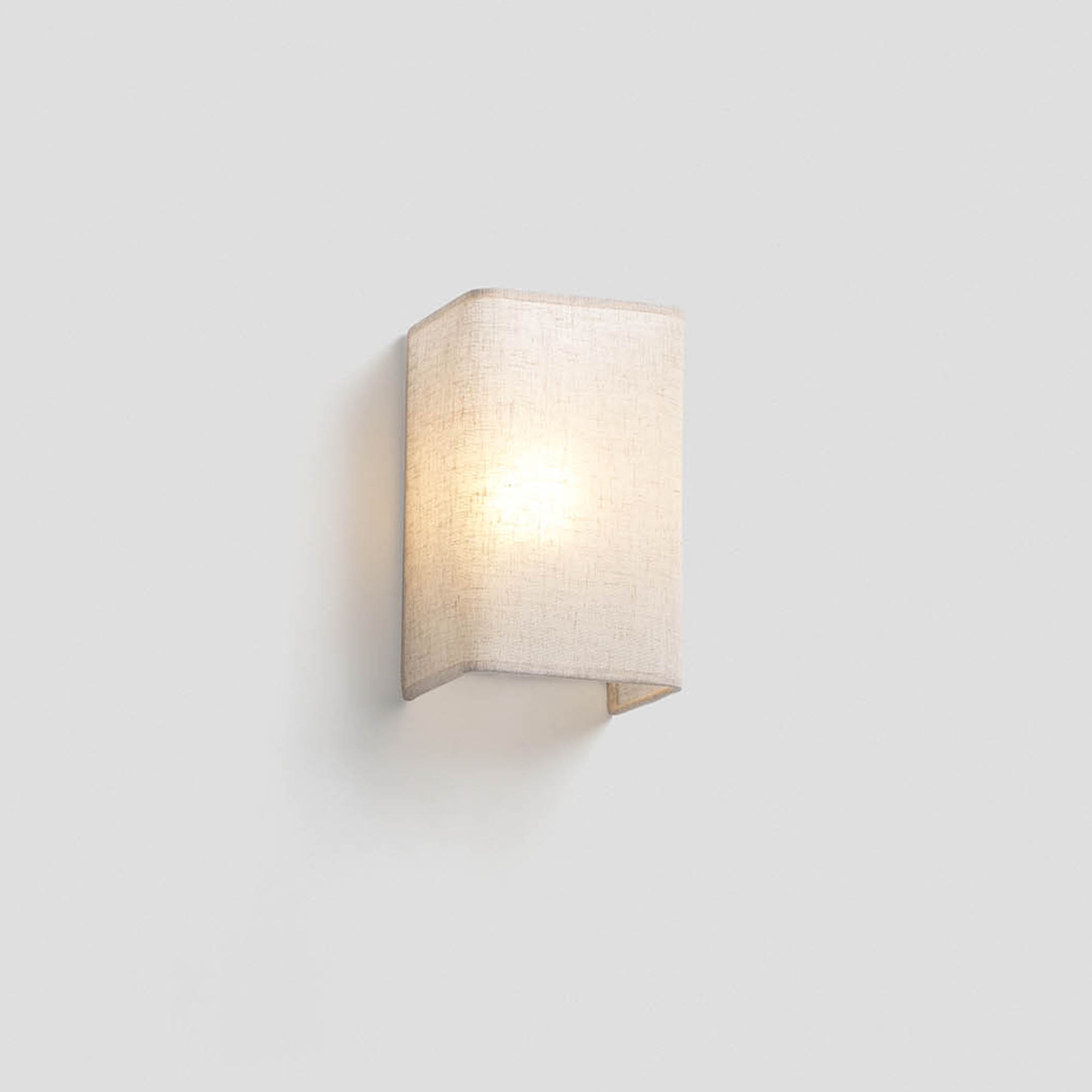 Вертикальный бра Otton RCT из льна 200X125X105 Faro