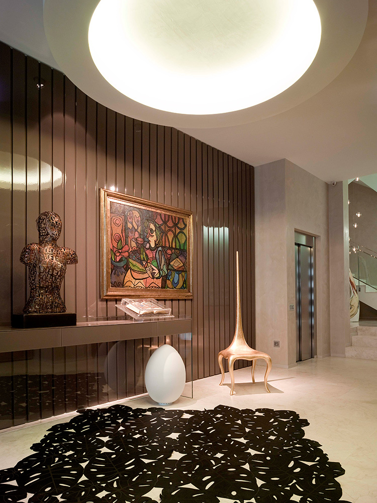 Стул Agrippa LADY STING SILVER