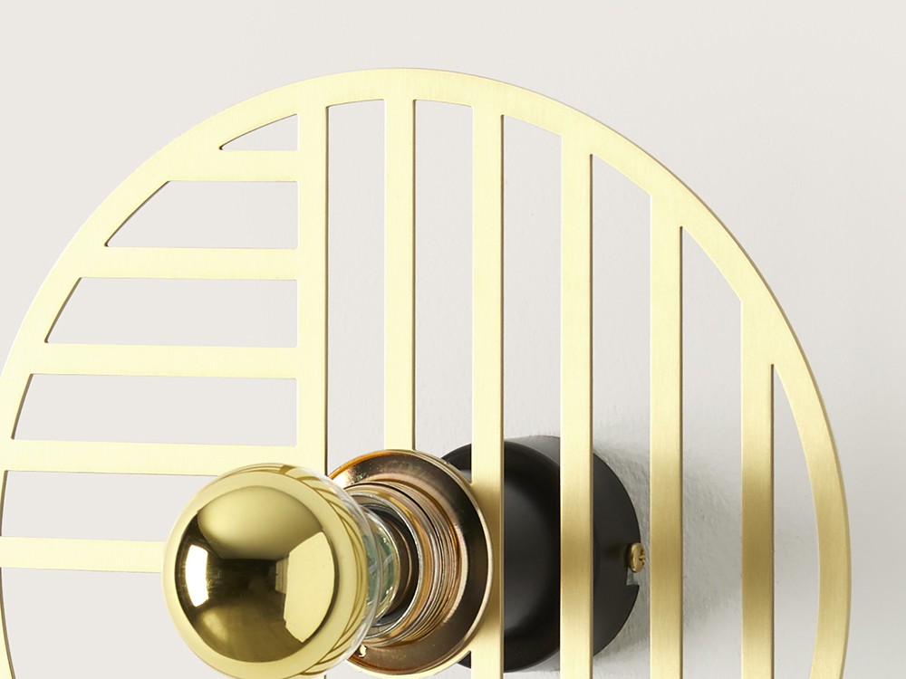 Настенный светильник Line с цоколем 5 см золотой Aromas del Campo