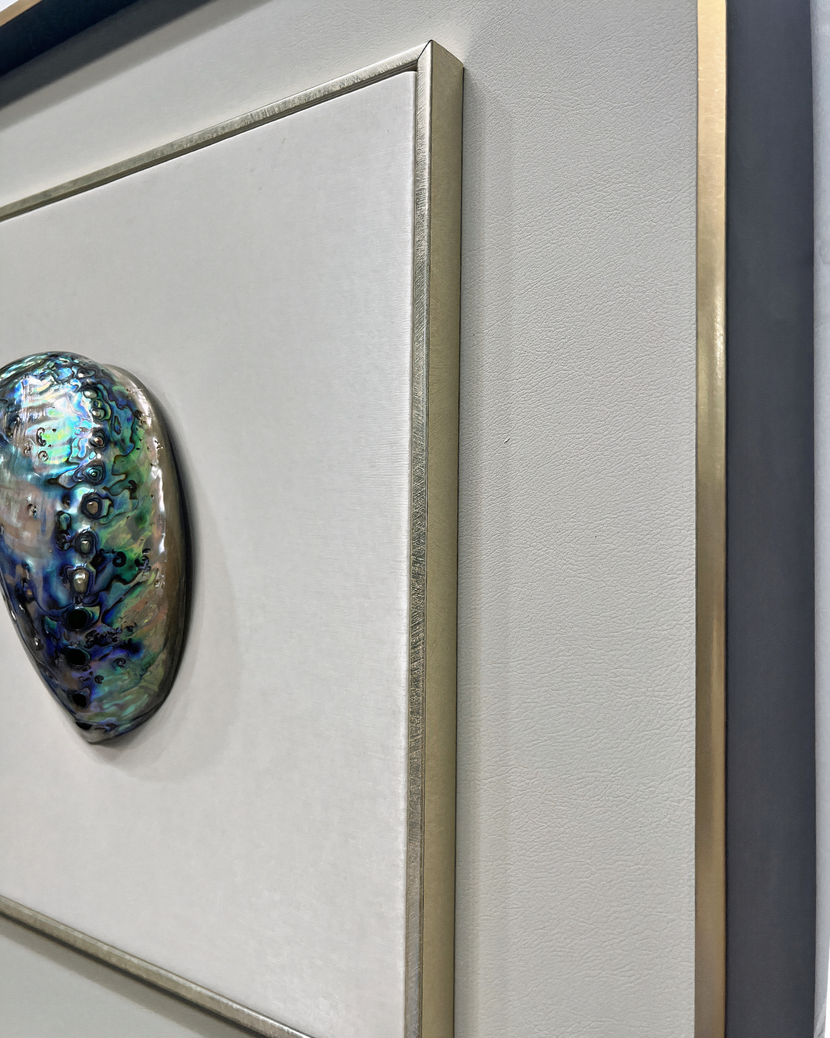 Интерьерное панно Абалон - II Louvre Home 21H0065