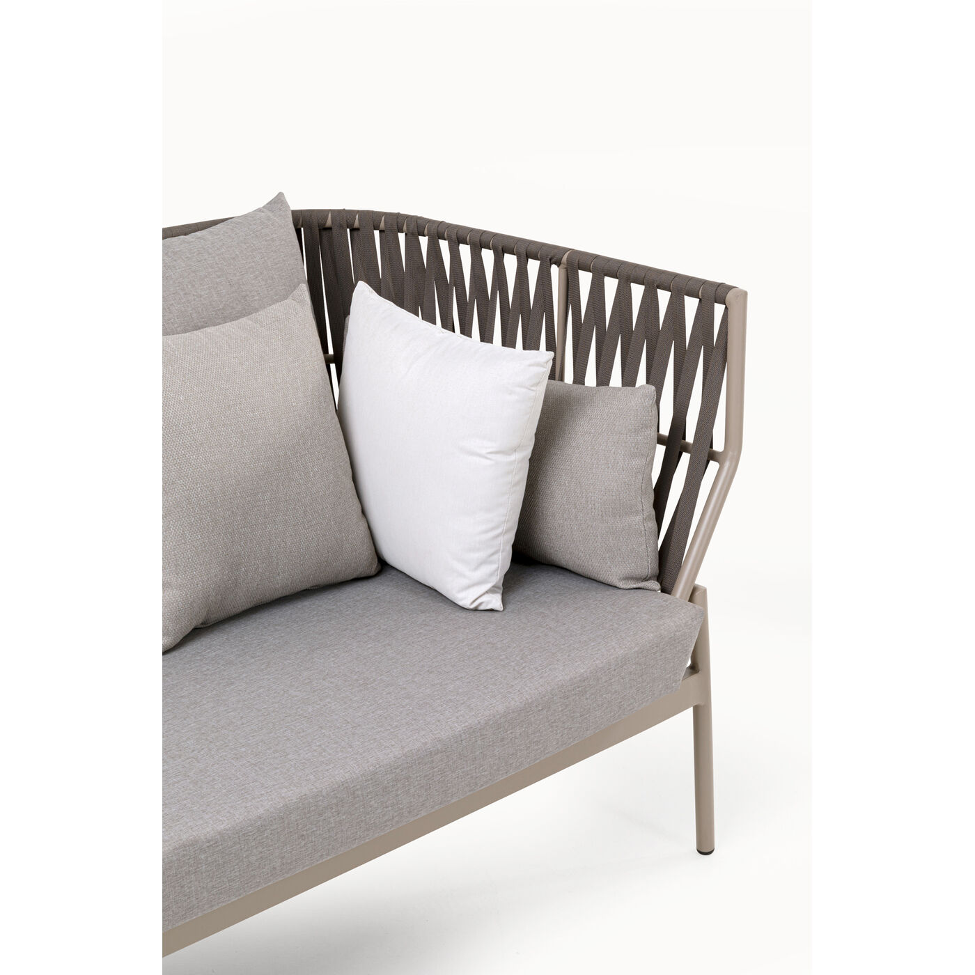 Диван трехместный Formenta Grey KARE 71402