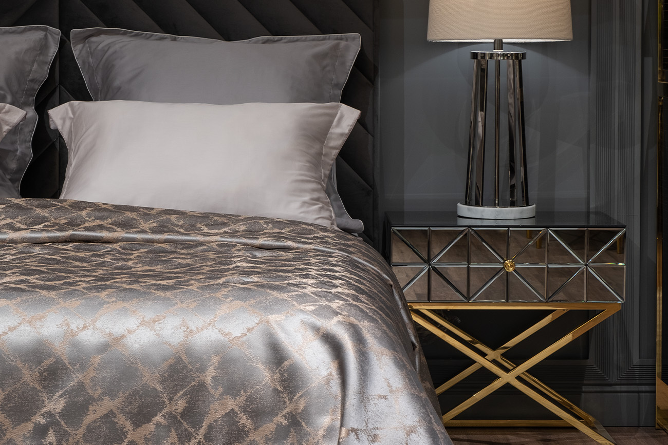 Покрывало TRENTO 260х260см серое Garda Decor 121GD-GAB1306-POKR SER