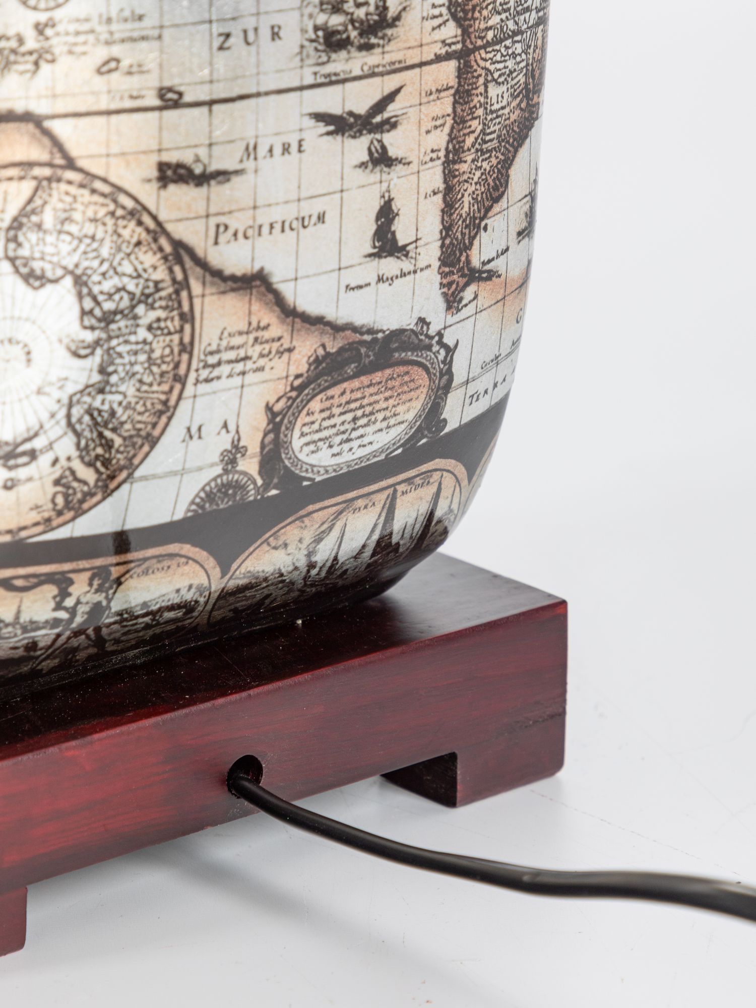 Светильник с абажуром Glasar 58-069