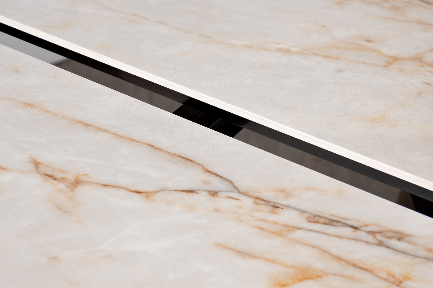 Стол обеденный раскладной круглый керамический Garda Decor 169DT-93033