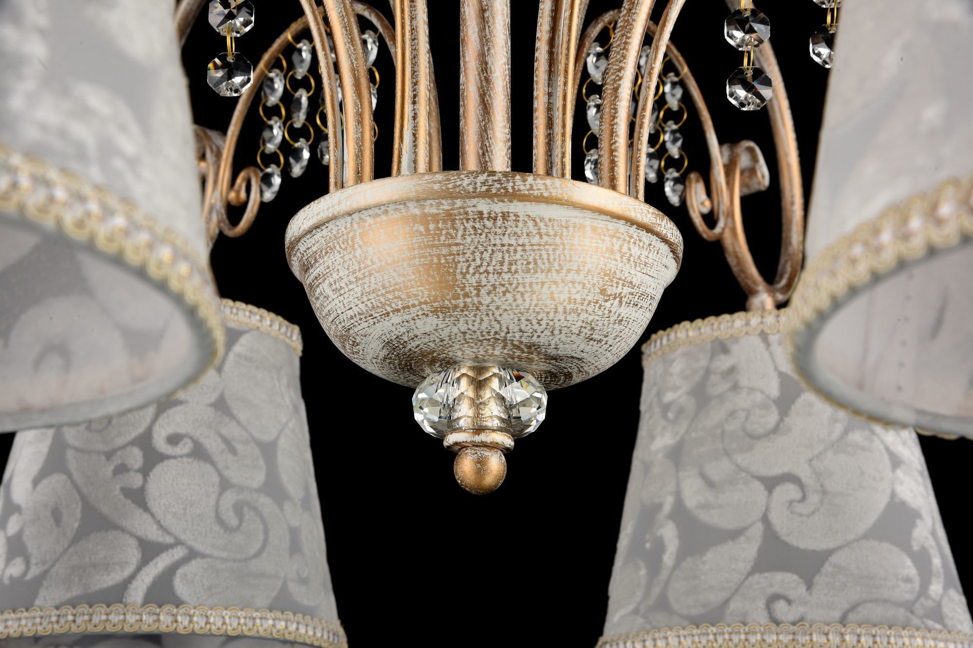 Потолочный светильник Freya FR2406-PL-08-WG