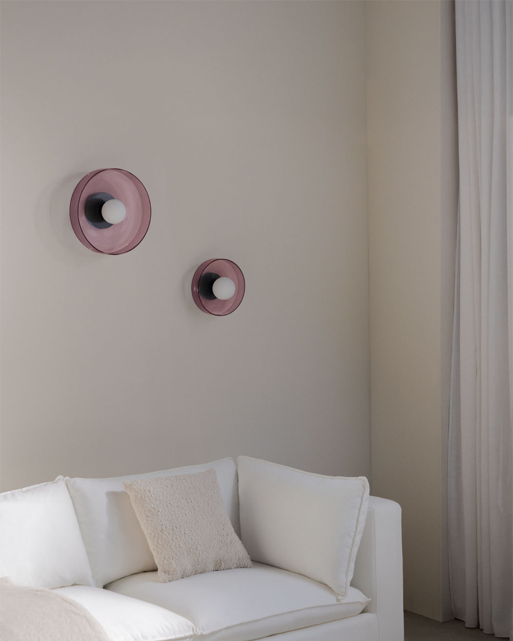 Настенный светильник с розовым стеклом Кассель  - Ø 25 см Louvre Home LHLSC490324SWL