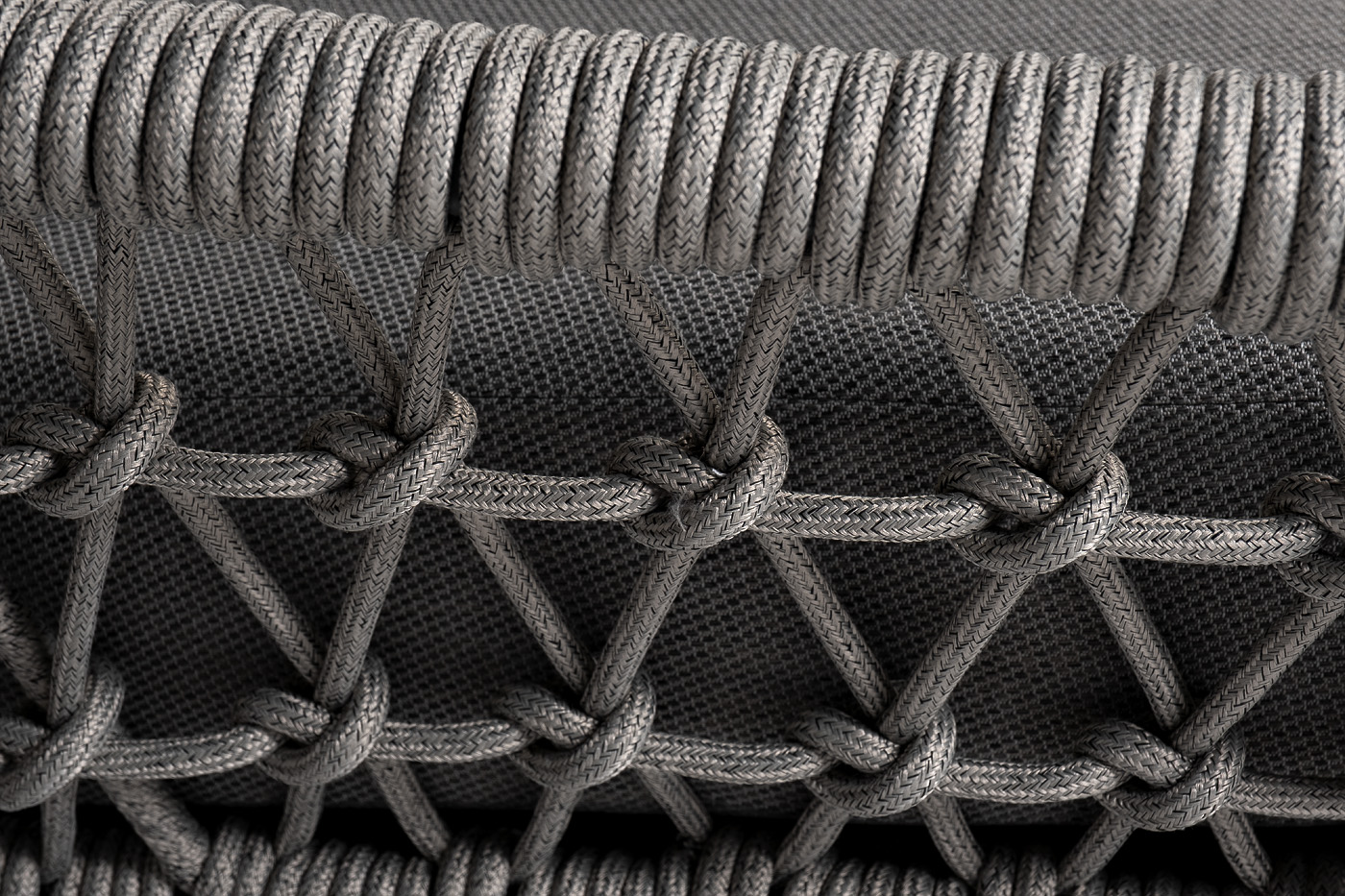 Диван двухместный уличный Марра темно-серый Garda Decor 39AR-10628