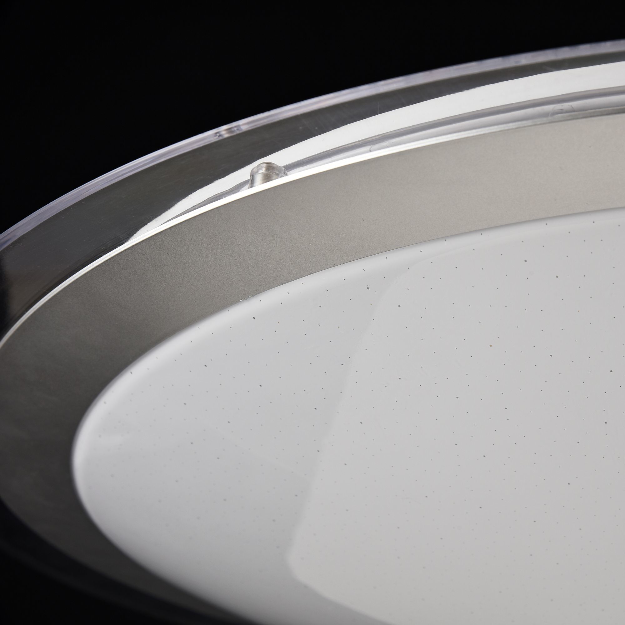 Потолочный светильник Freya FR6998-CL-30-W