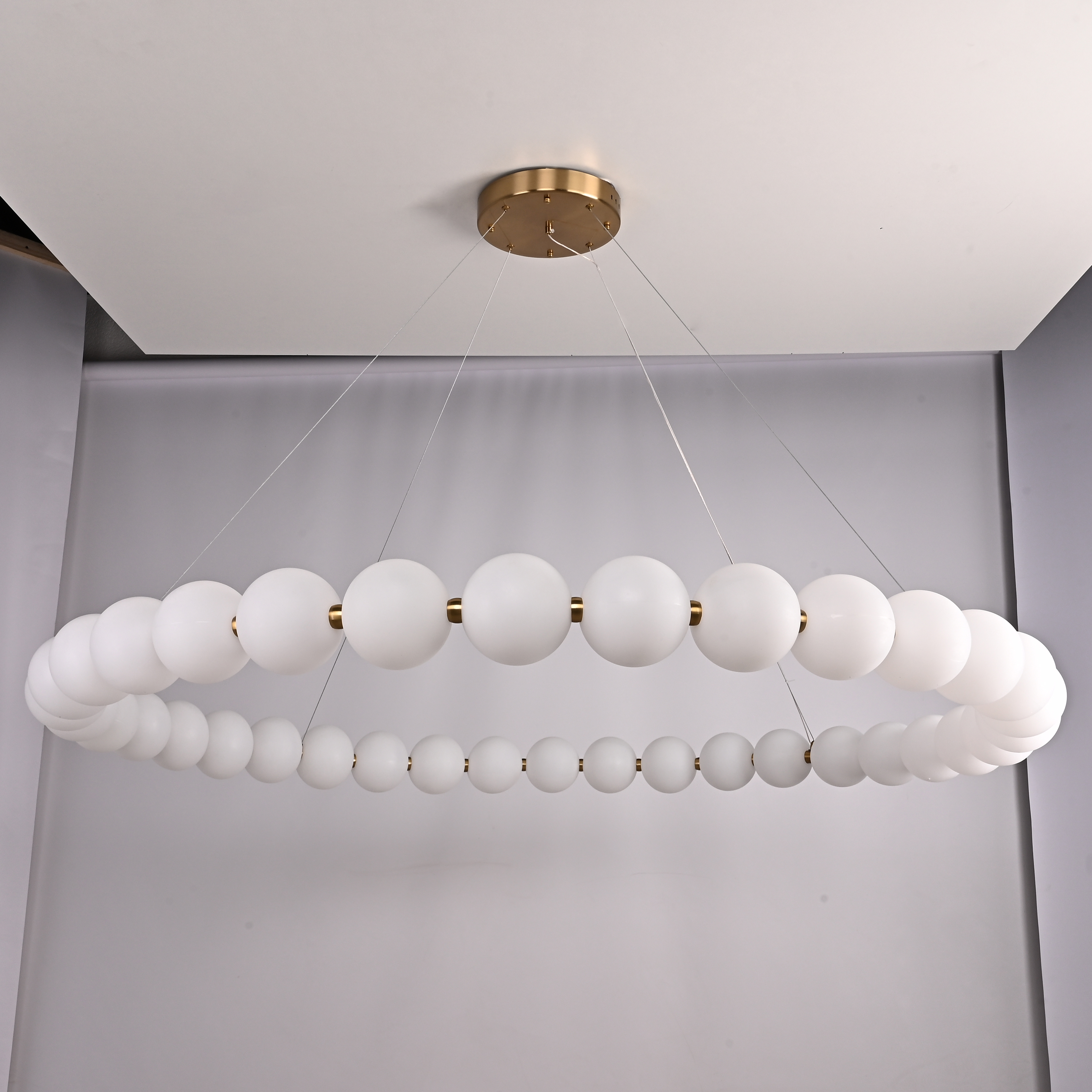 Кольцевая люстра CARA RING D160 by ImperiumLoft