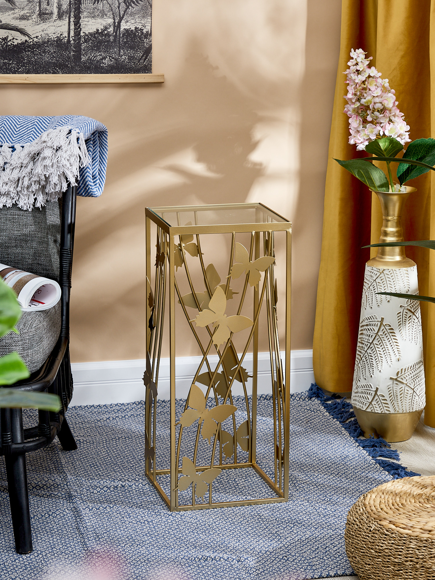 Столик со стеклянной столешницей и бабочками Glasar 57-251/2