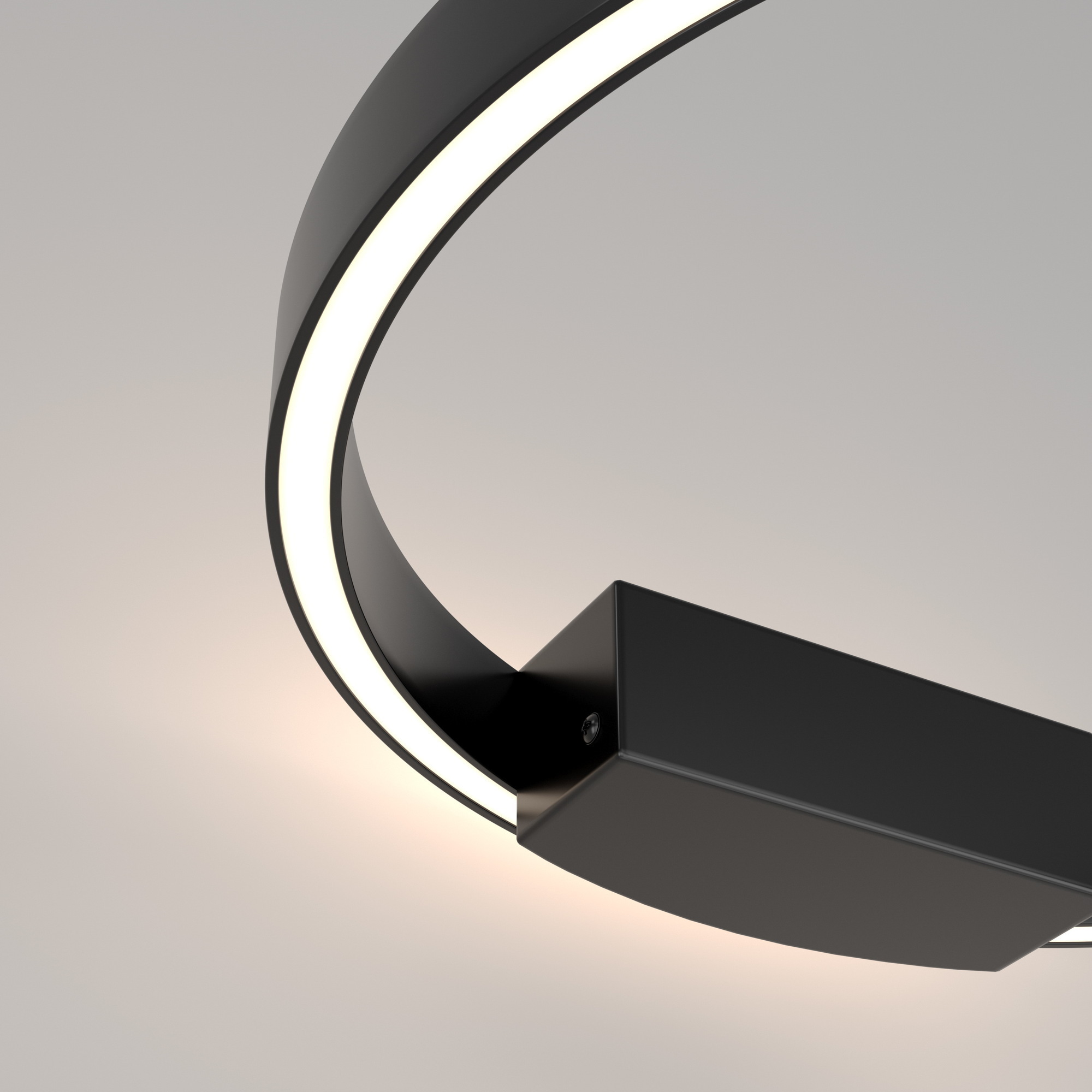 Настенный светильник Maytoni MOD058WL-L25B4K