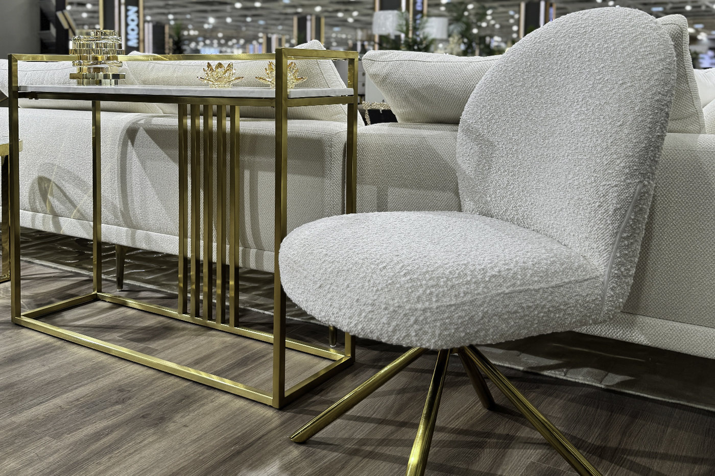 Стул обеденный вращающийся букле белый Garda Decor 30C-12390