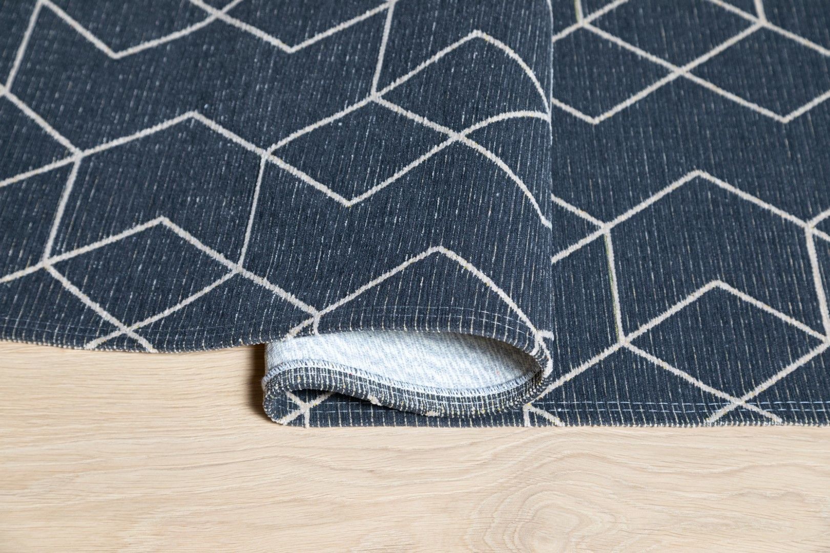 Ковер Carpet Decor Cube Anthracite C1038