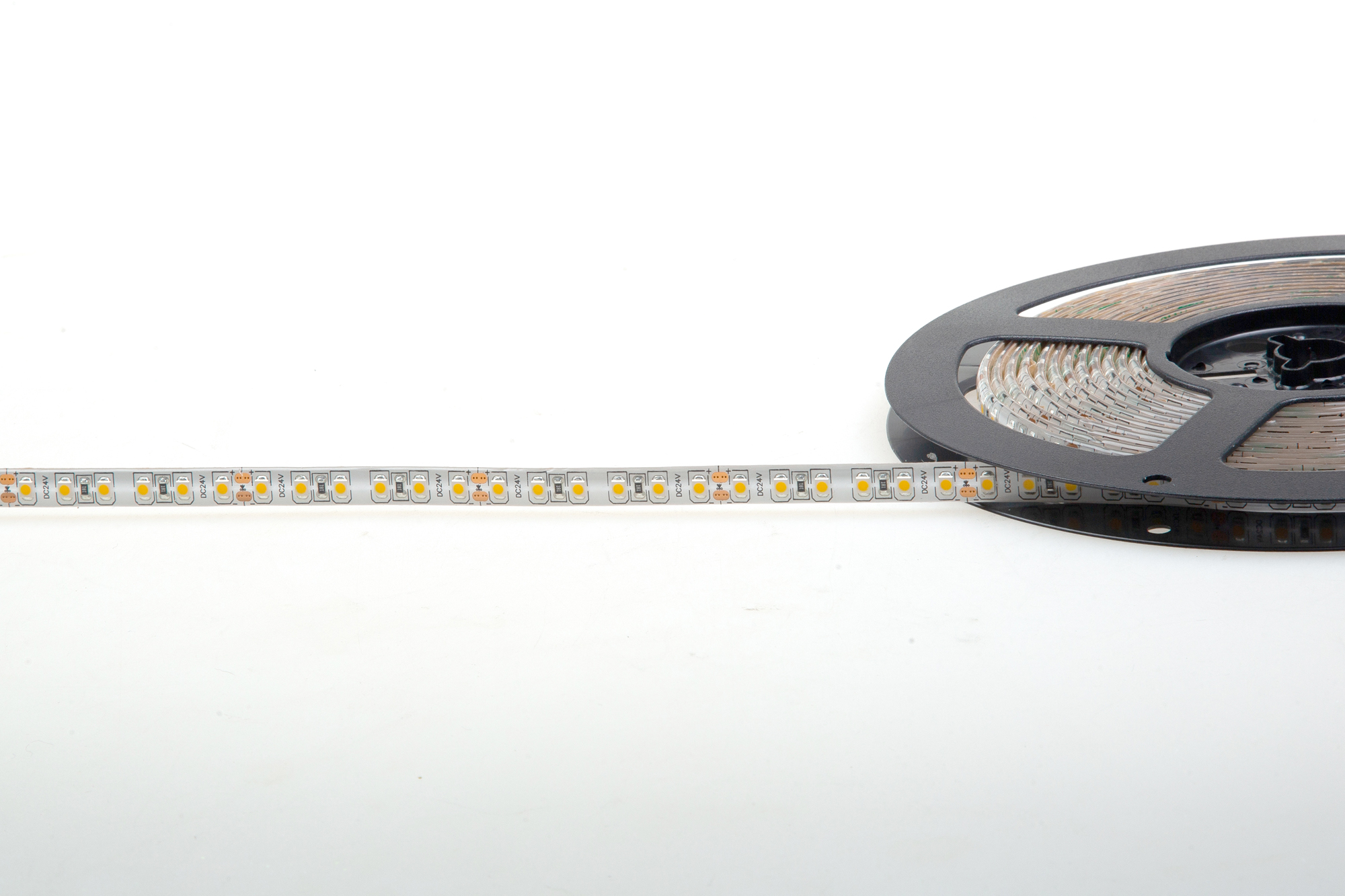 Светодиодная лента Donolux DN18381WWRA95IP65