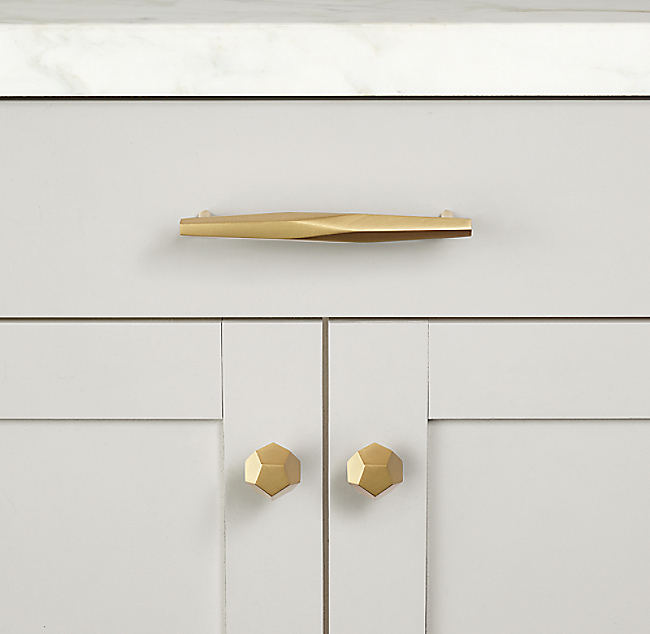 Ручка-кнопка Restoration Hardware Camden d.3.2 Lac.Burnished Brass