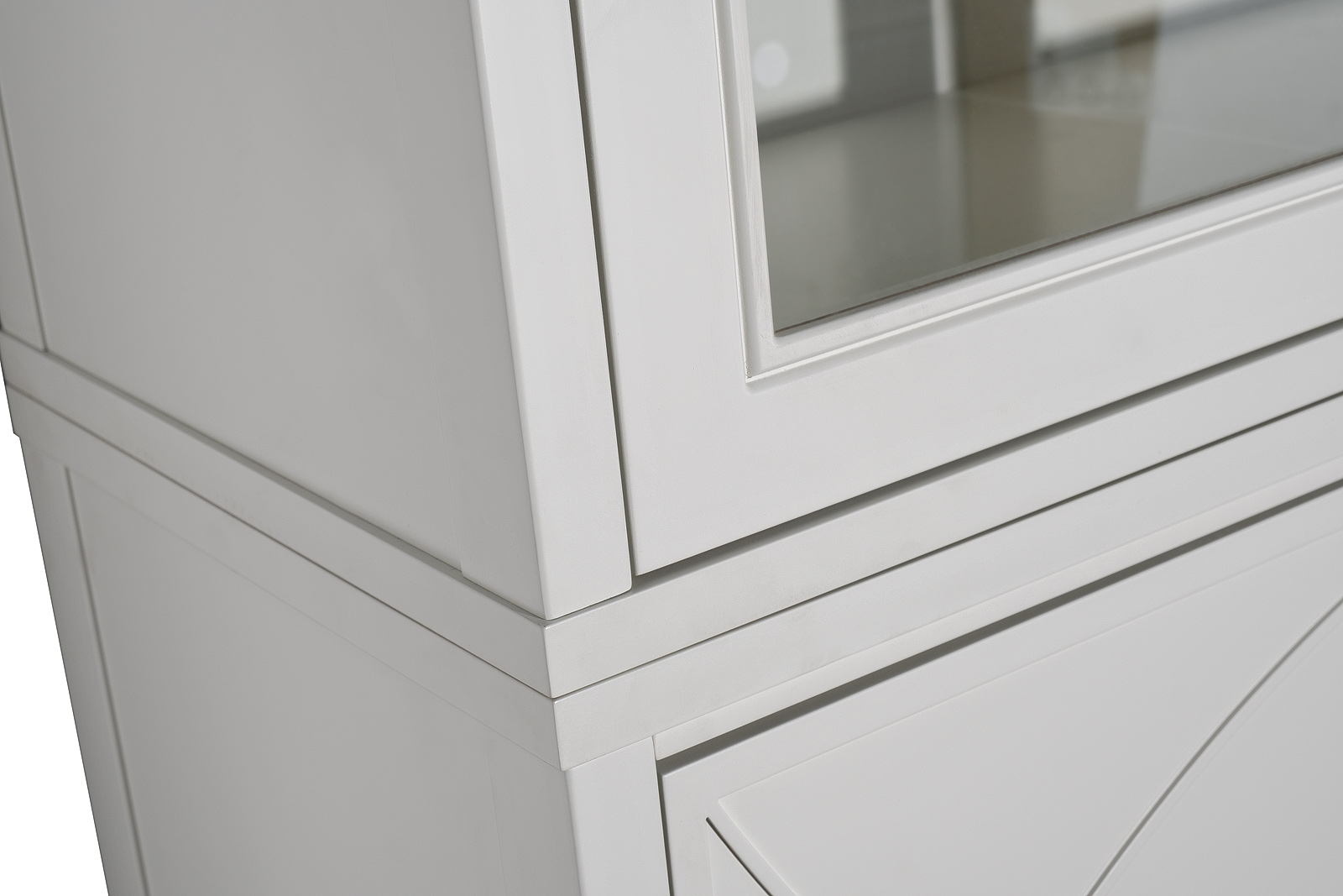 Шкаф-витрина 2 стеклянных фасада с комодом с 2-мя ящиками Garda Decor 151SV-000025