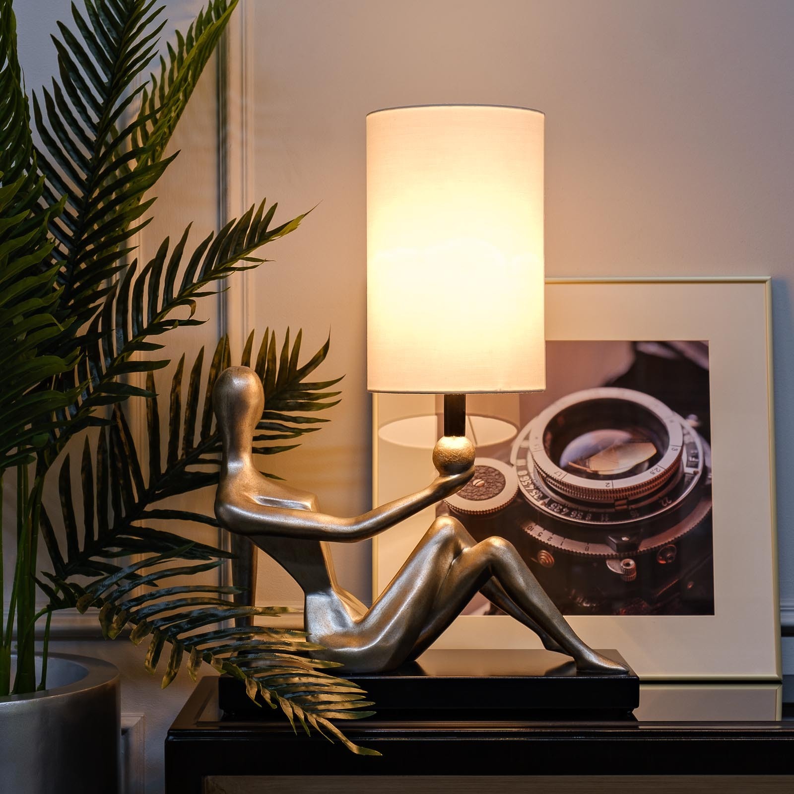 Лампа настольная "Рекамье" (бежевый плафон) Garda Decor ART-4441-LM1