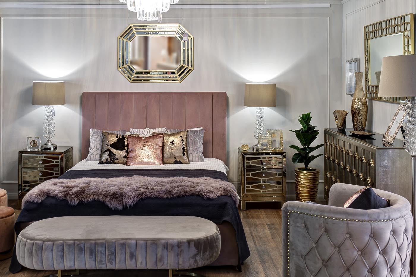 Банкетка велюровая серо-бежевая на металлическом каркасе Garda Decor N-BH2009 BG BR
