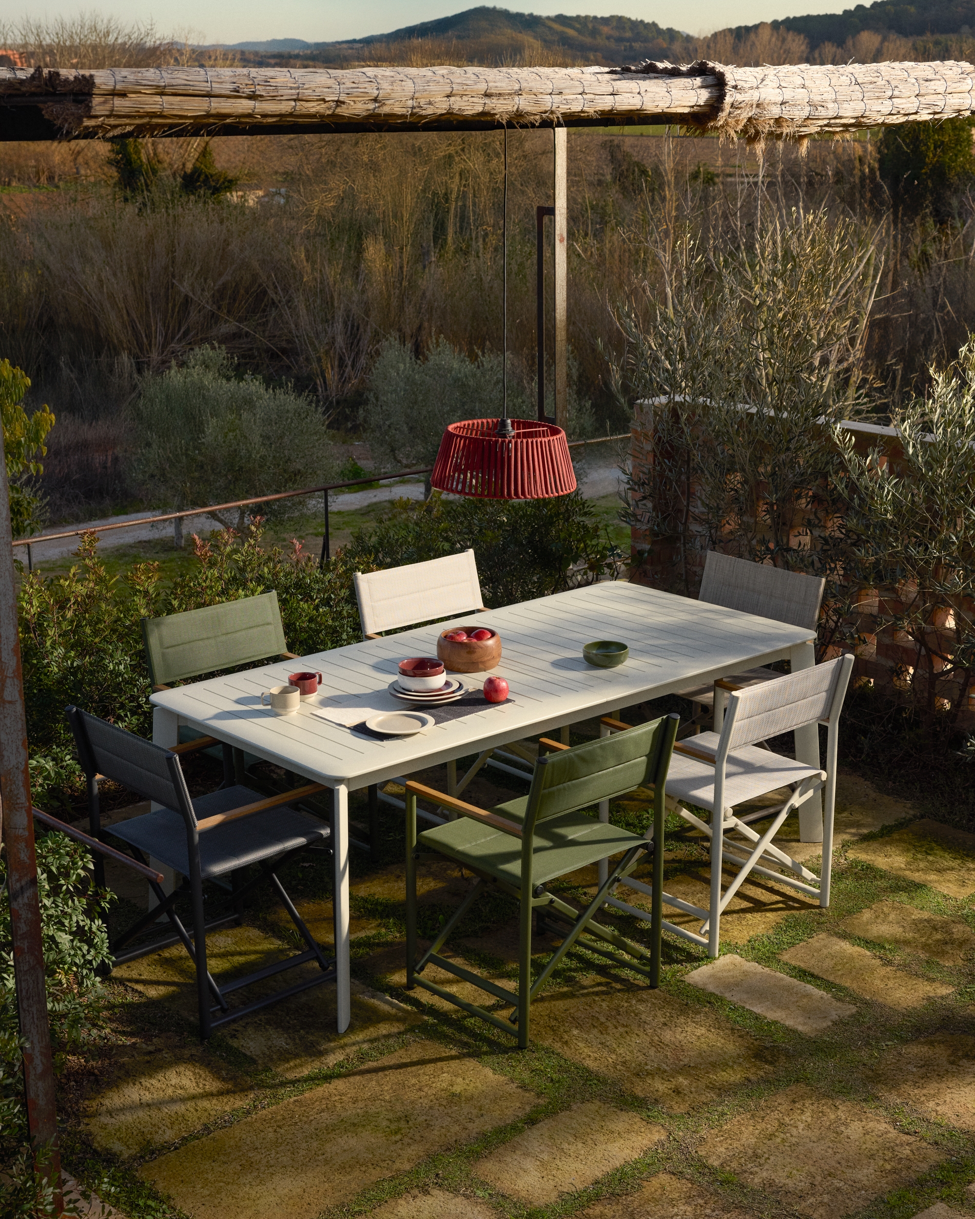 Раздвижной уличный стол Brela из алюминия цвета экрю 205(287) x 100 см La Forma 482584