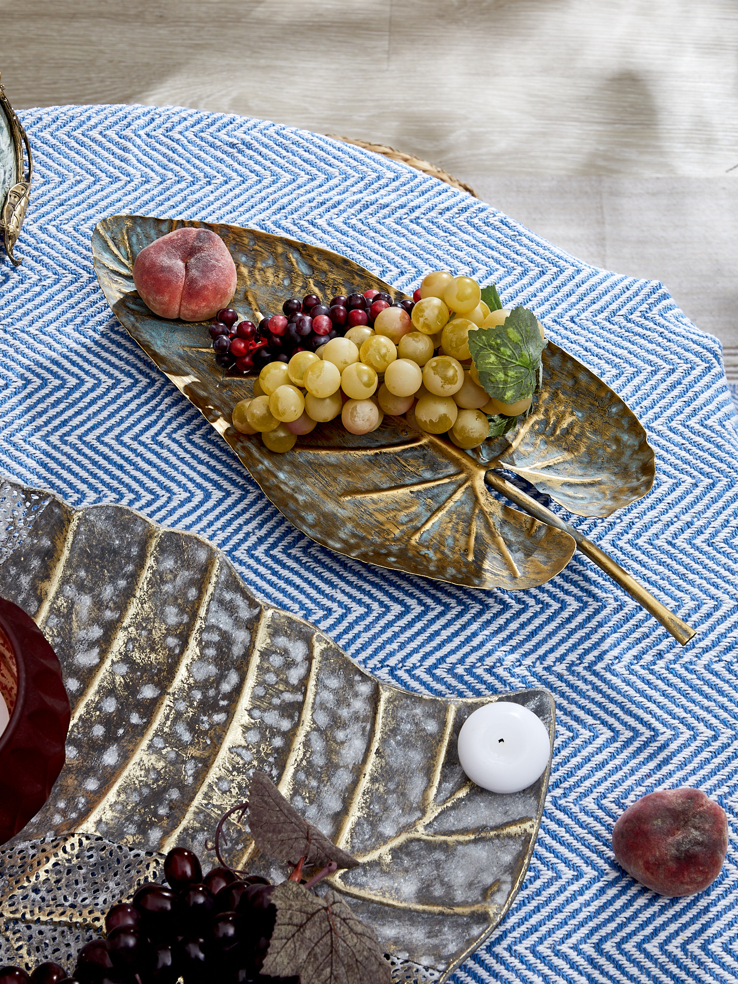 Блюдо декоративное Лист Glasar 57-178