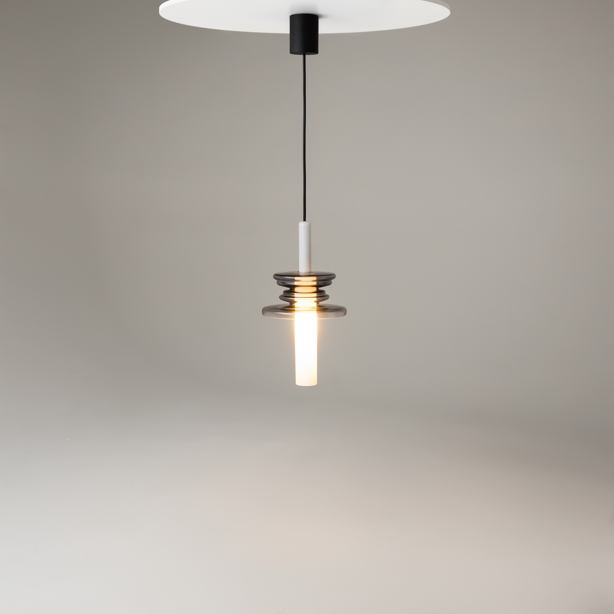 Подвесной светильник Maytoni MOD255PL-01B4