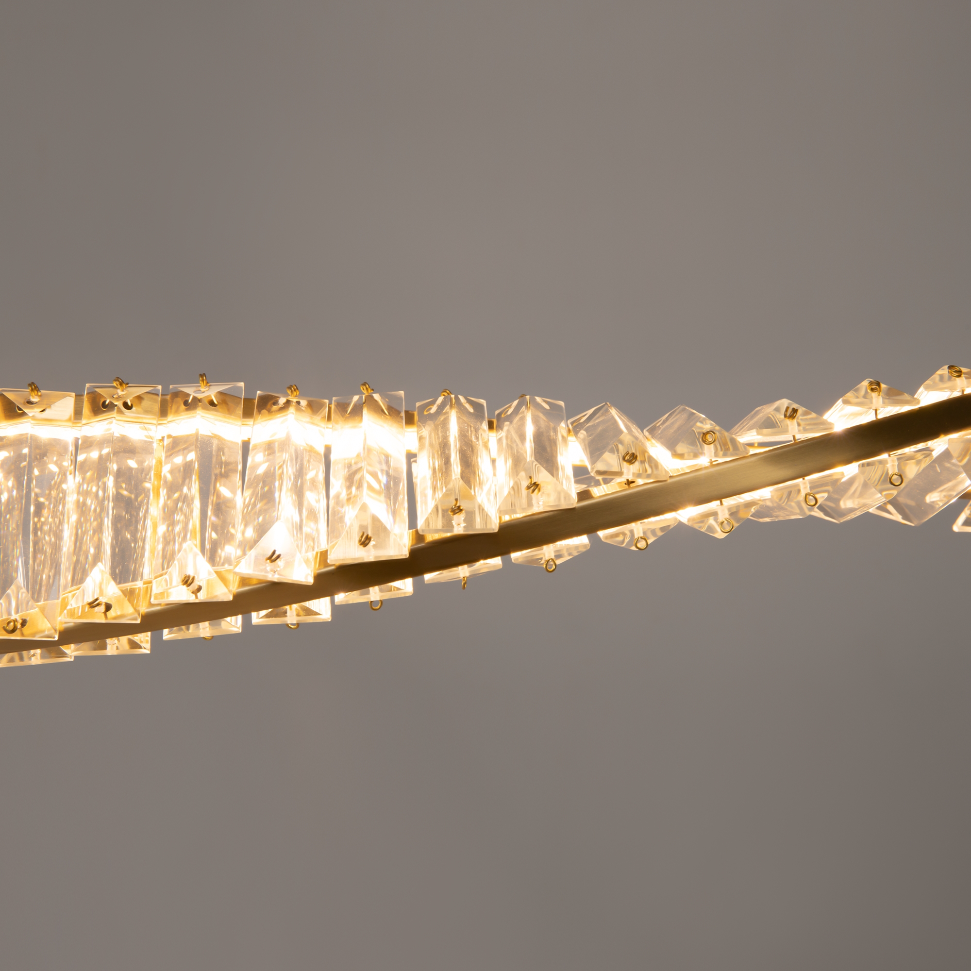 Подвесной светильник Maytoni P097PL-L36BS3K