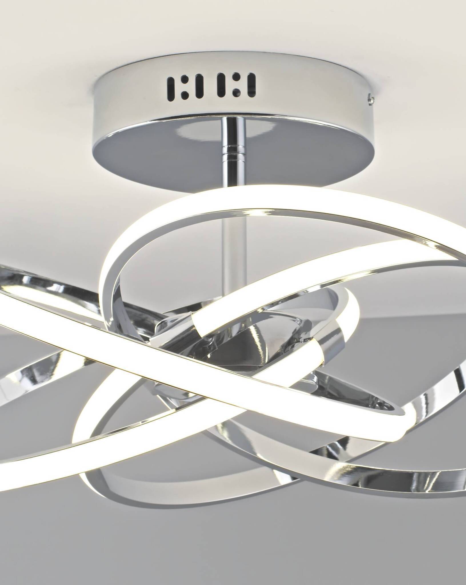 Светодиодная потолочная люстра с пультом Moderli V2821-CL Nino LED 144W