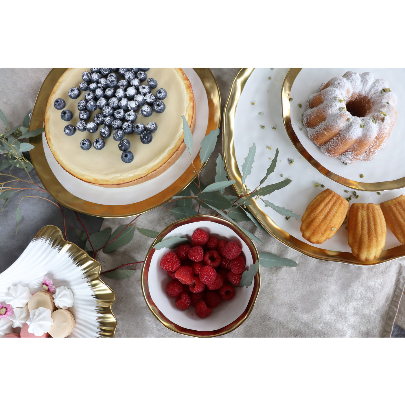 Тарелка Bell 60497 KARE