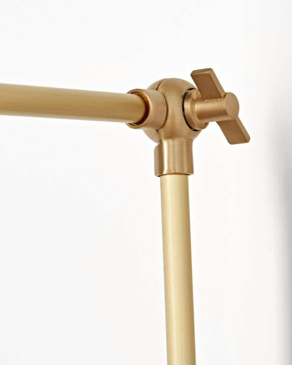 Золотое бра Флемиш на шарнире с проводом Louvre Home JJ11114-2WA