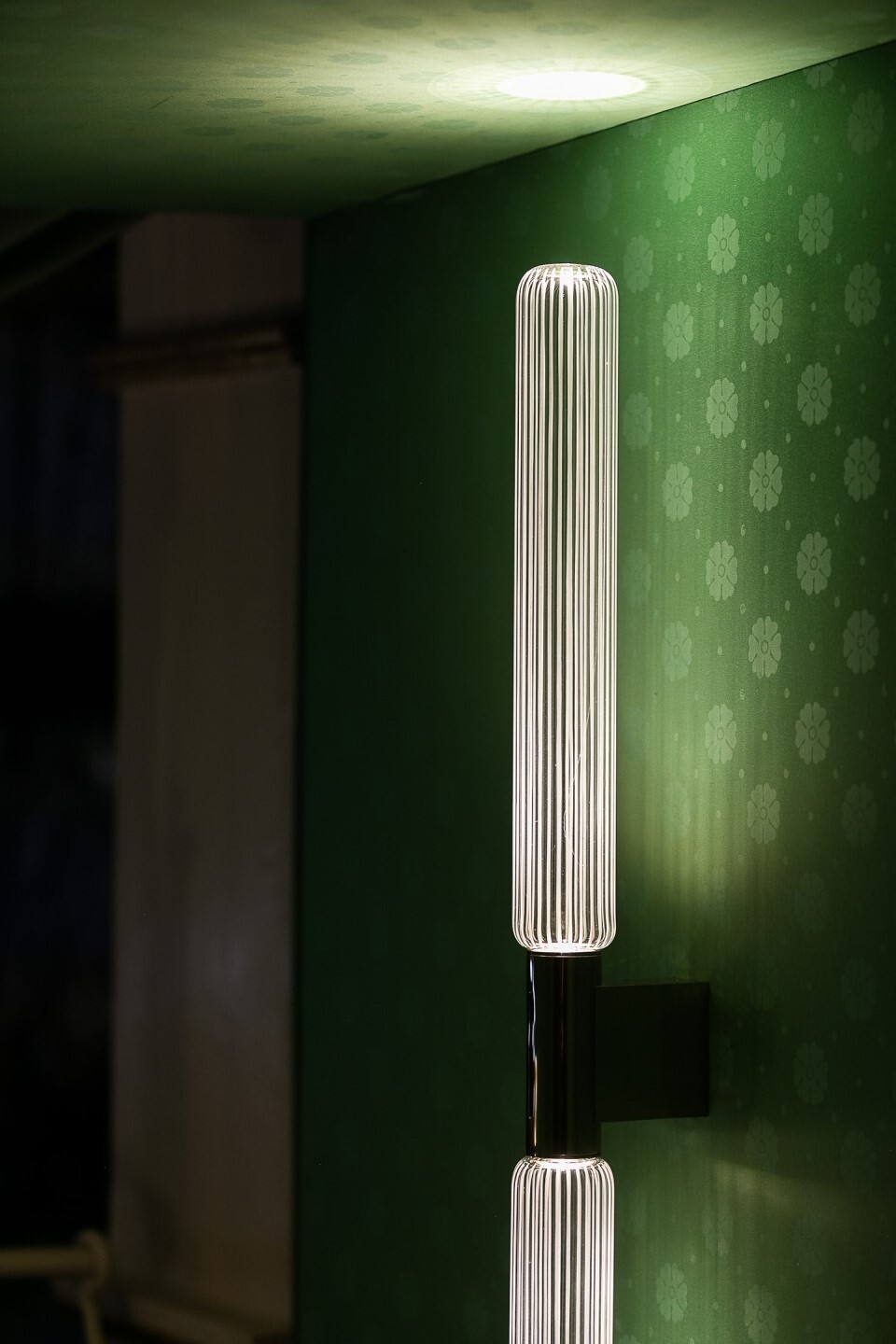 Настенный светильник LASVIT Cipher