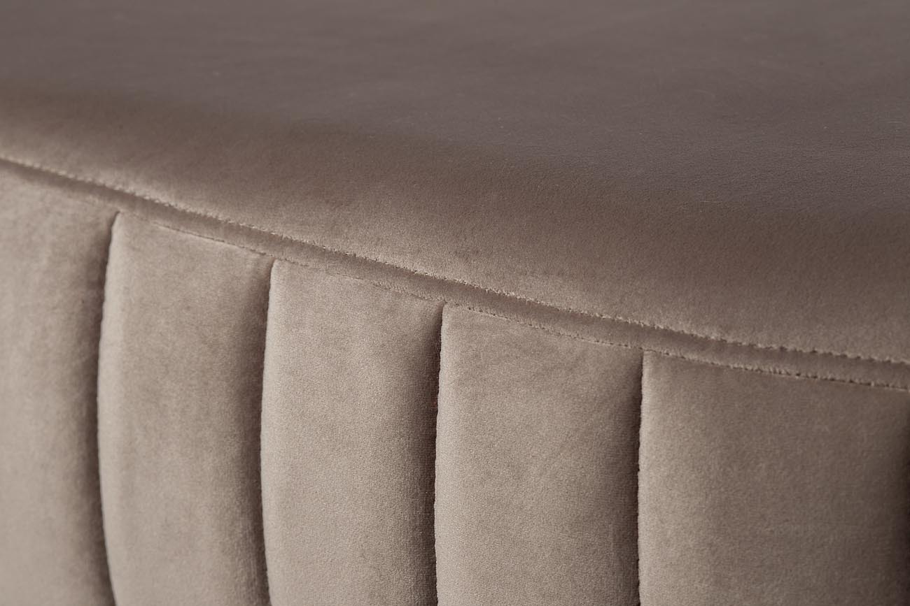 Банкетка велюровая серо-бежевая на металлическом каркасе Garda Decor N-BH2009 BG BR