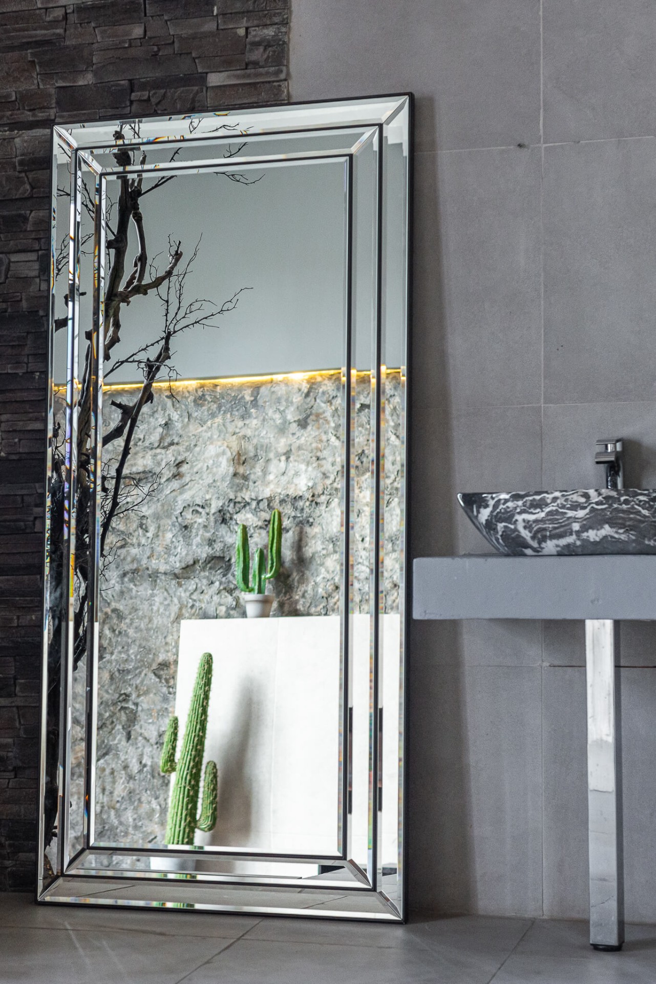 Зеркало BountyHome Ruiz Black mv214-black