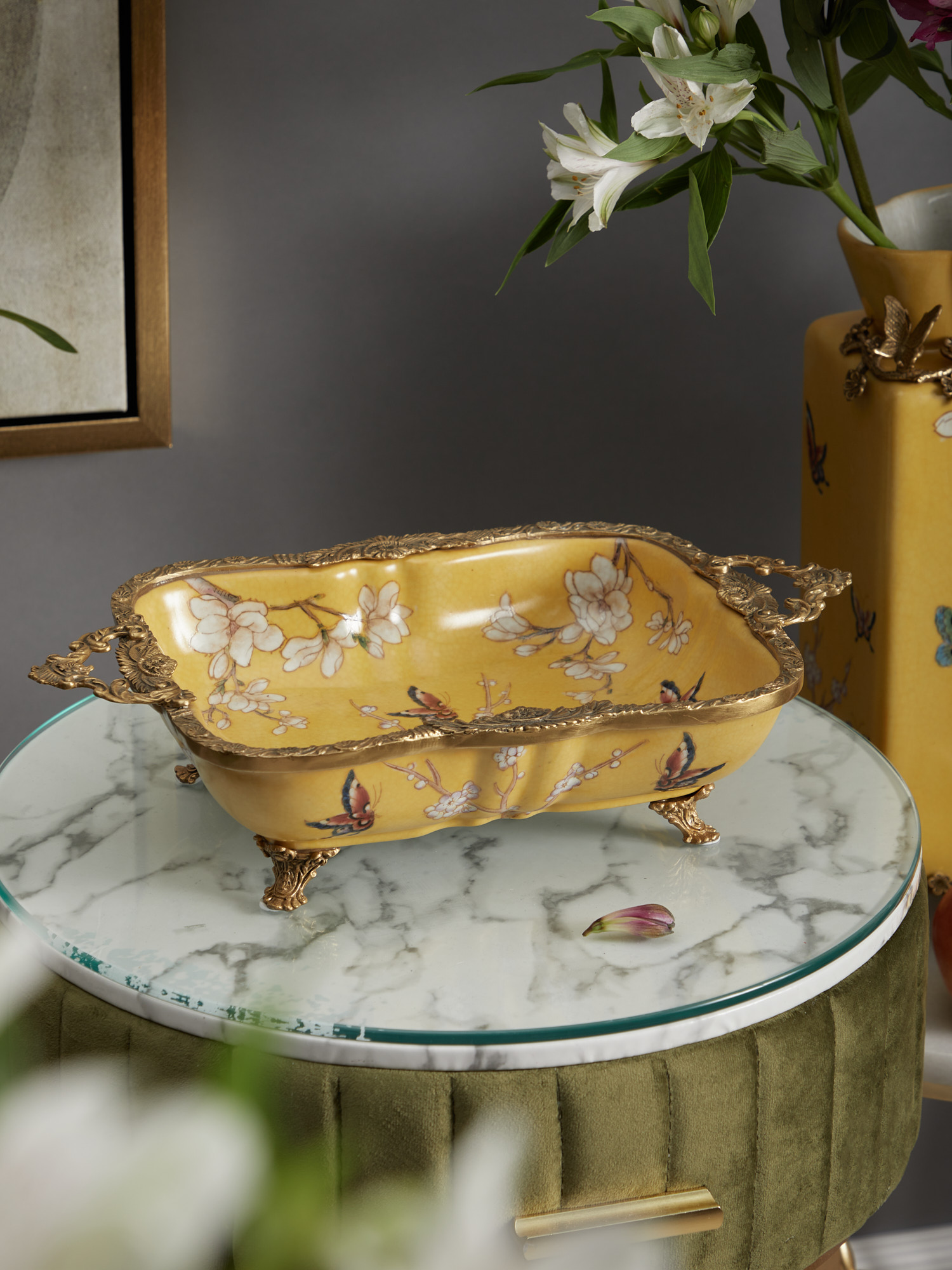 Блюдо на ножках с ручками Glasar C843HC/HY2081