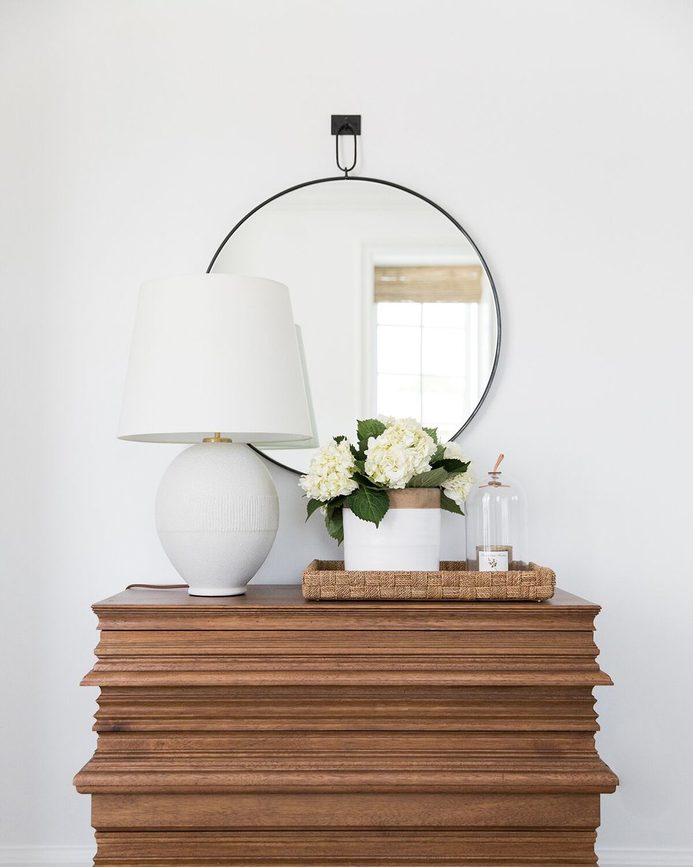 Черное настенное зеркало Найт Louvre Home LHDWM282123ZYH-black